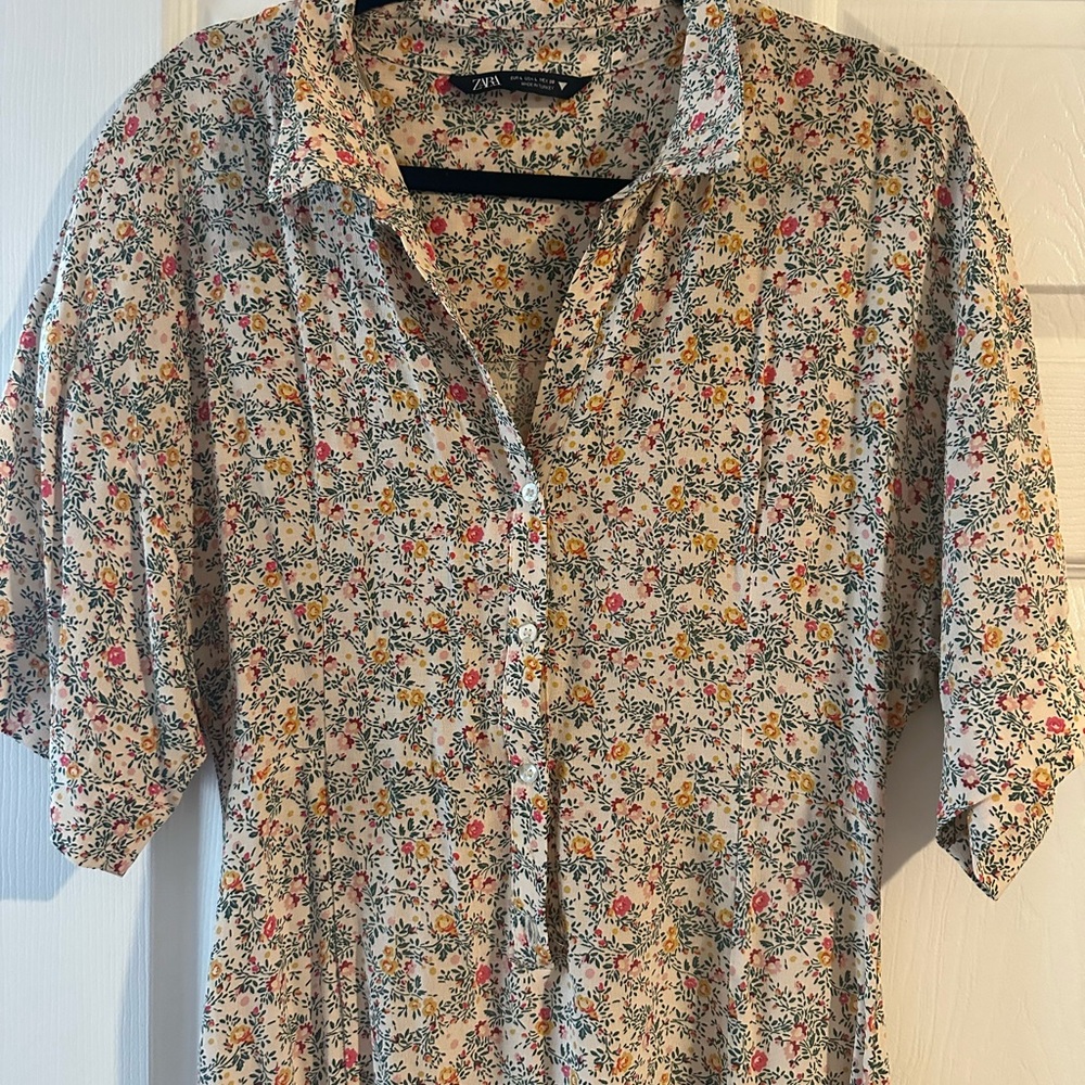 Zara ankle length flower dress, size L